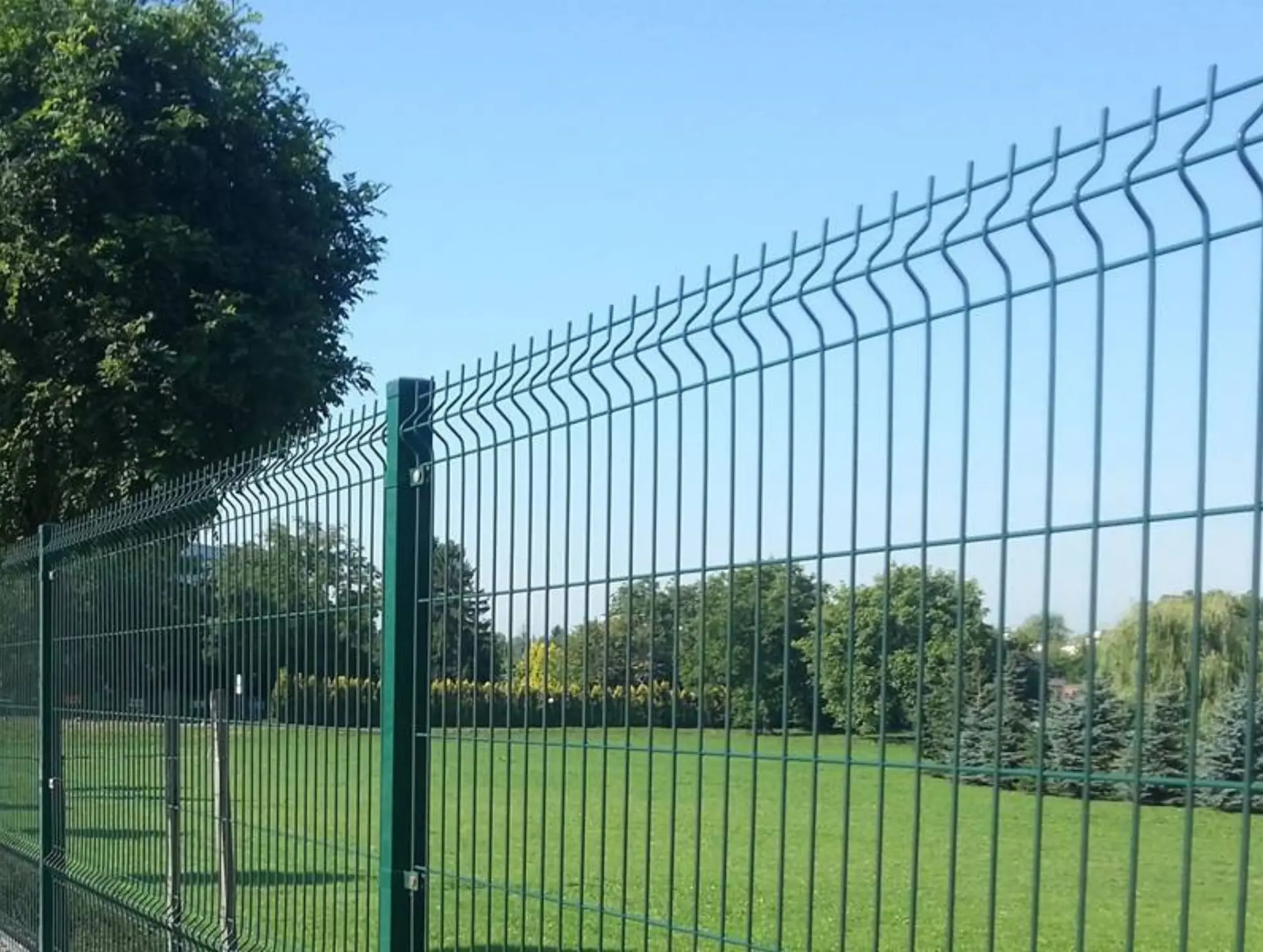 Welded fence (Welded wire fence)